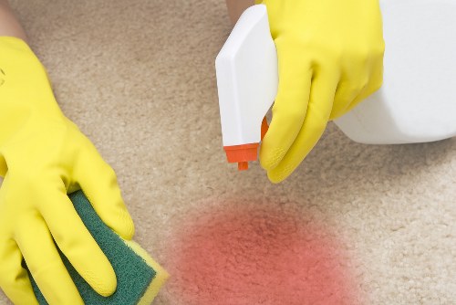 South Hornchurch carpet cleaners restoring a clean carpet in a local home