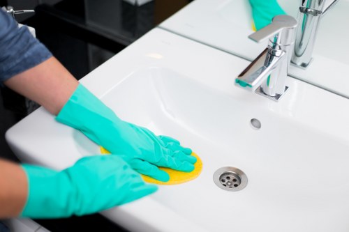 Free quote policy and room-based carpet cleaning estimate
